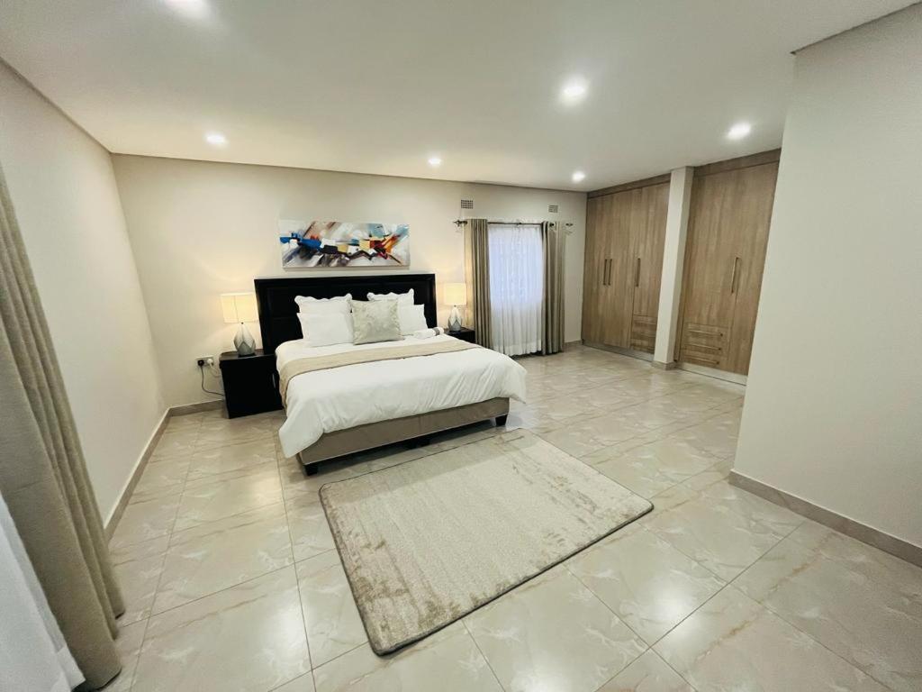 Elisheva Apartment Ndola Buitenkant foto