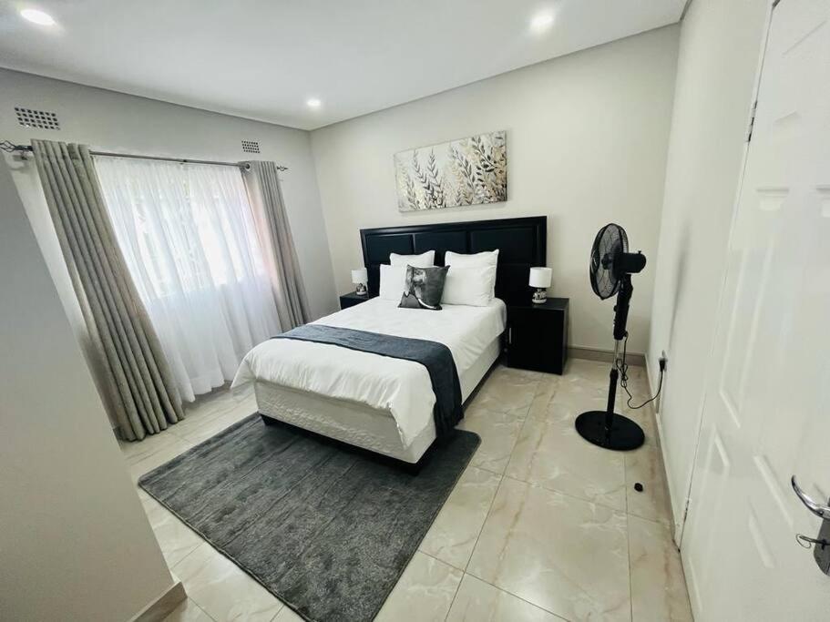 Elisheva Apartment Ndola Buitenkant foto